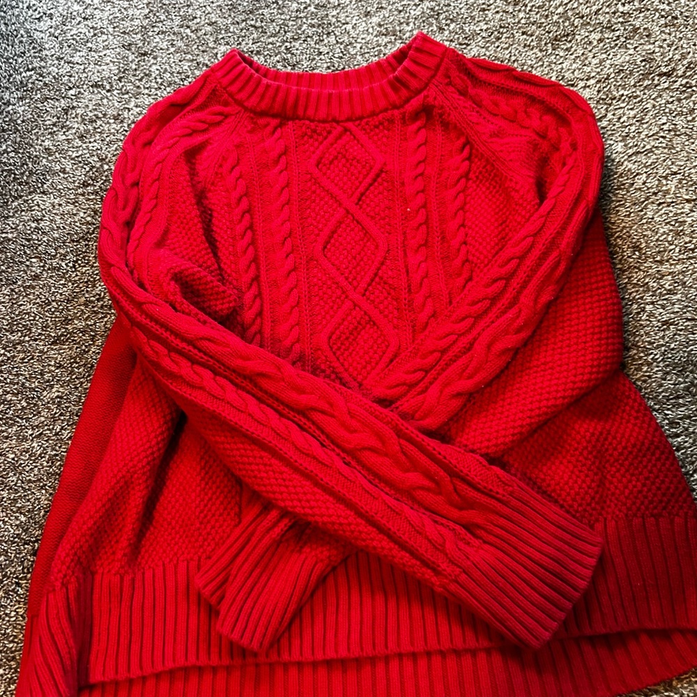 GAP Women's Bright Red Cable Knit Sweater